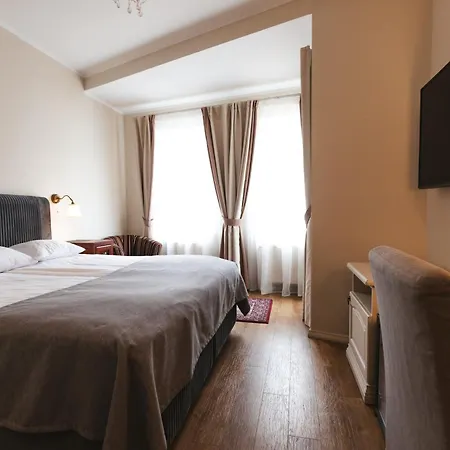 Hotel Forums Boutique 4*