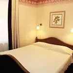 Forums Boutique 4* Riga
