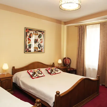 酒店 Forums Boutique 4*