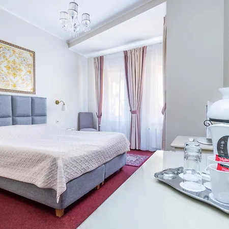 Viesnīca Forums Boutique 4*