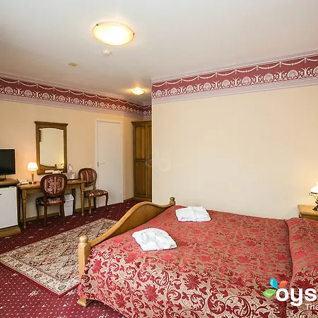 Forums Boutique Viesnīca 4*