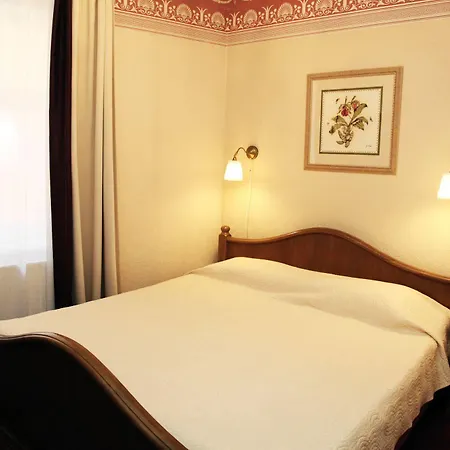 Forums Boutique 4* Riga